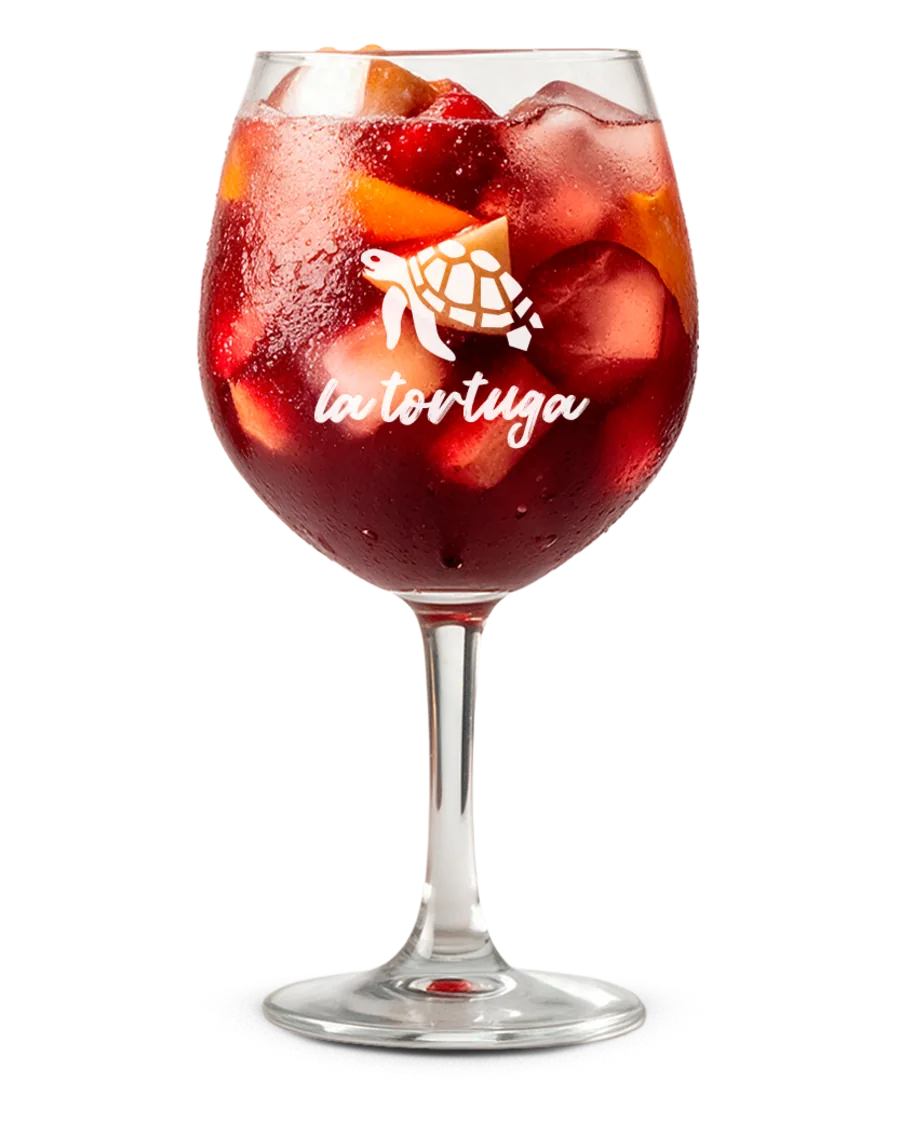 Sangría preparado con vino La Tortuga
